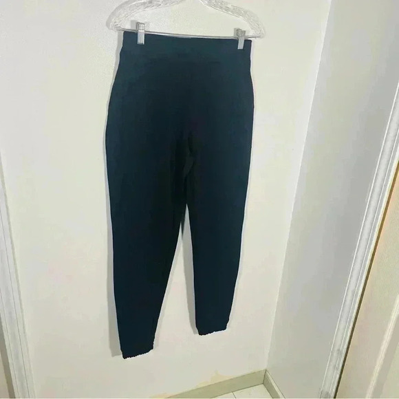 SPANX The Perfect Pant Ankle Joggers Classic Black Ponte Knit Neutral Casual - Picture 7 of 7